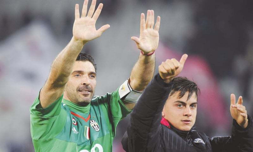 Dibala: Želim Barsu! Bufon: Samo ne Lester!
