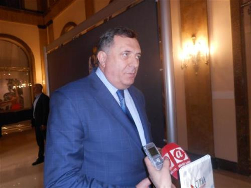 Dodik tvrdi da Putin pobjedjuje