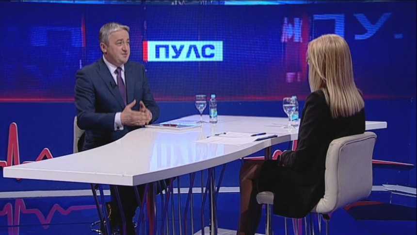 Svaka druga marka ide na otplatu duga