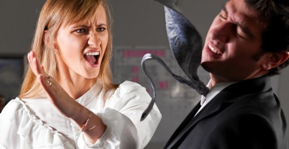 Cazin: Supruga pretukla muža