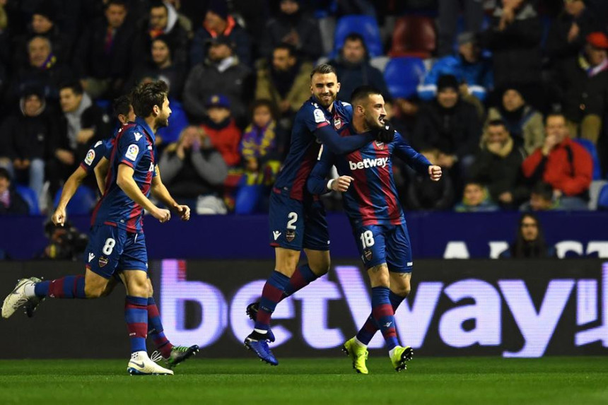 ŠPA: Realovo dijete utišalo "Anoetu"!