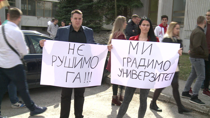 Nastavlja se haos na Univerzitetu