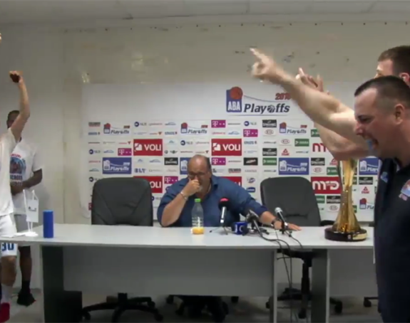 Džikić o prijetnjama Zvezde da neće igrati...