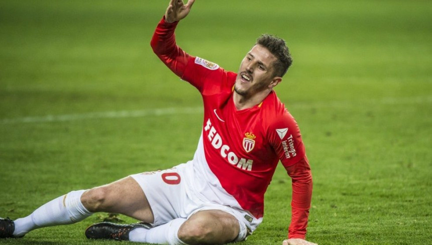 Video: Povreda mu je srednje ime...!