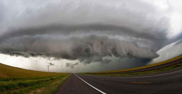 Јако невријеме погодило Америку