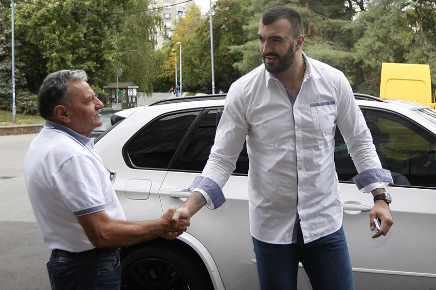 Partizan i Trepča i zvanično bratski klubovi!