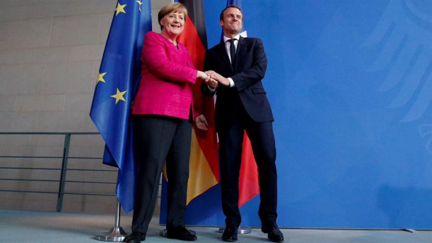 Merkel i Makron "reformišu" EU
