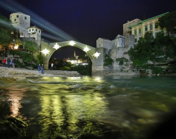 Stari most ostao u mraku