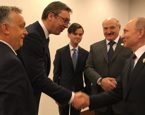 Vučić s Putinom o prijetnji Albanaca