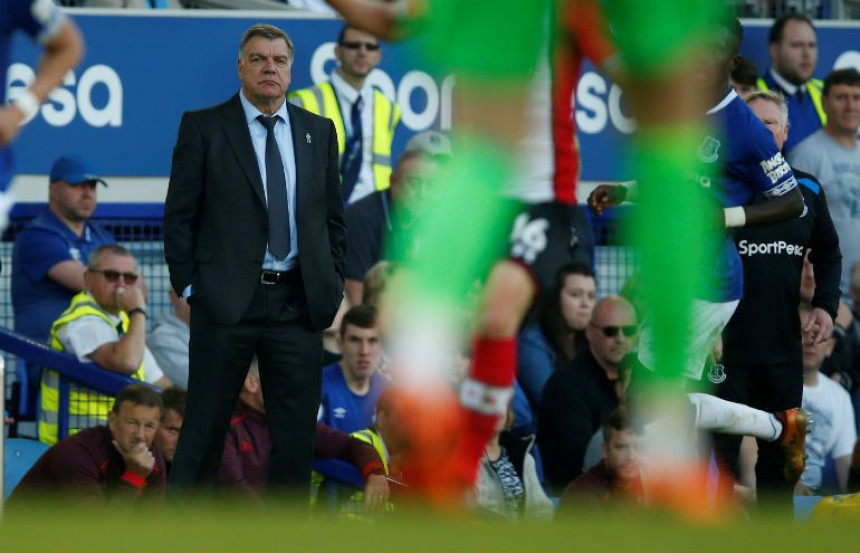 Razilaze se Big Sem i Everton, spremna zamjena!