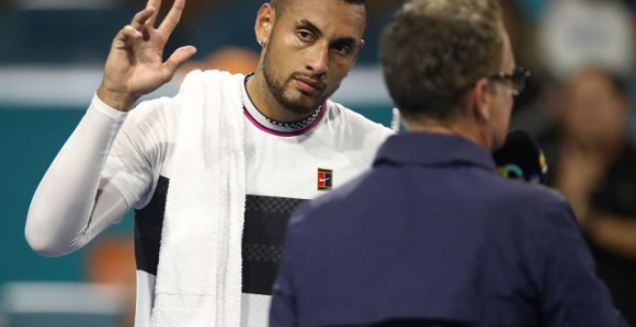 "Novak je bolesno opsednut željom da ga svi vole!"