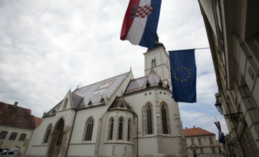 Dva antivladina protesta u Zagrebu