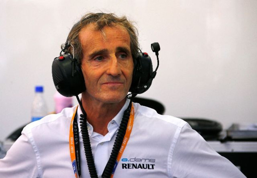 Alen Prost: Reno je zainteresovan za Karlosa Sajnca!
