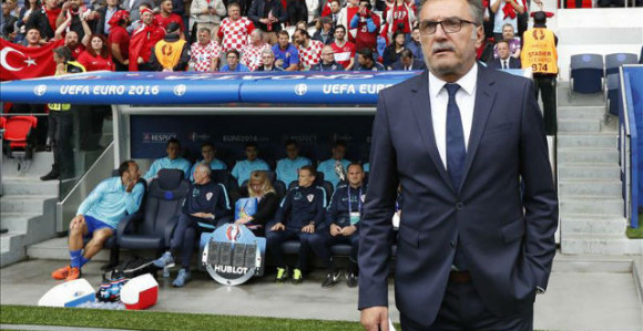 EURO - Čačić: Pobijedite Češku, pa da se ponapijamo!