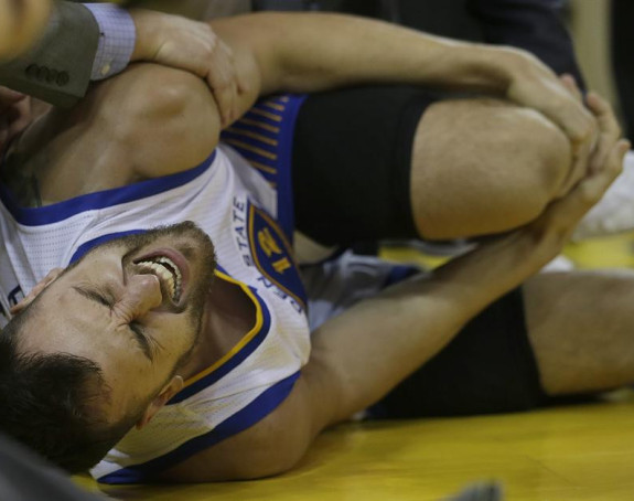 NBA: Golden Stejt bez Boguta do kraja finala!