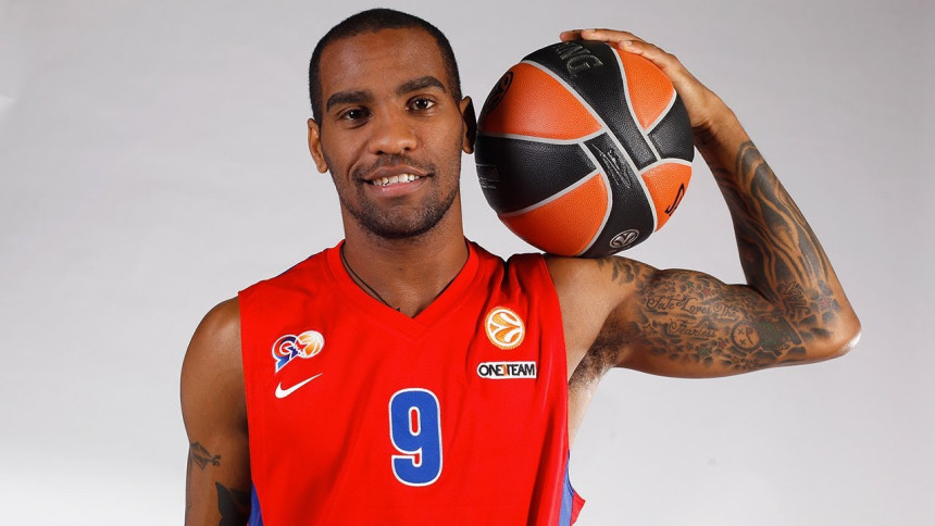 Rastanak u CSKA: Amerikanac na ivici suza!