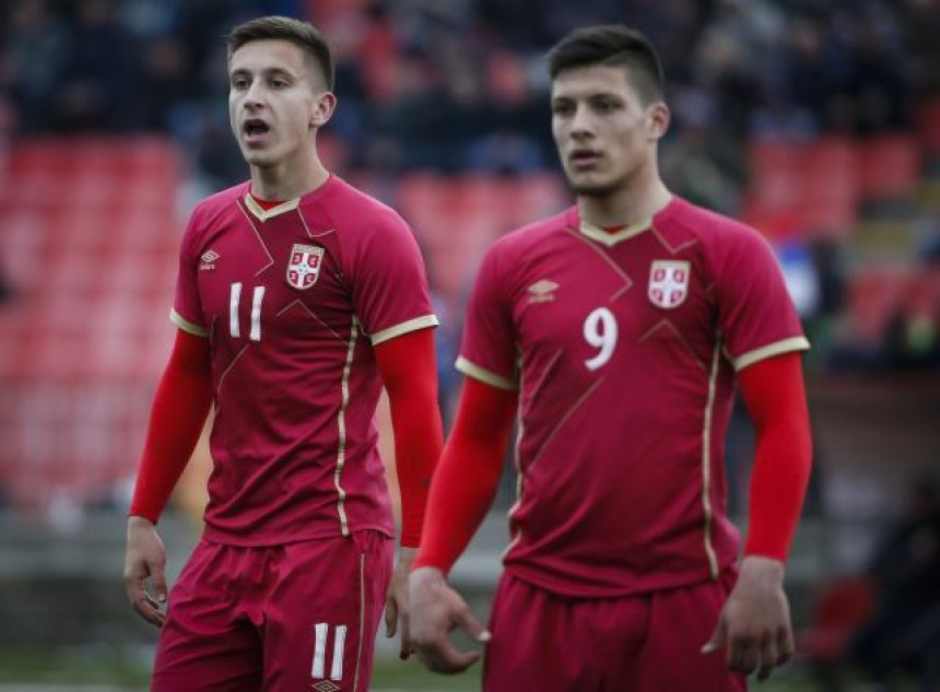 Šaponjić i Jović na pragu odlaska iz Benfike?!