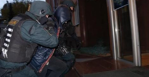 Uhapšen advokat i sudski vještak