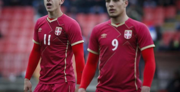 Шапоњић и Јовић на прагу одласка из Бенфике?!