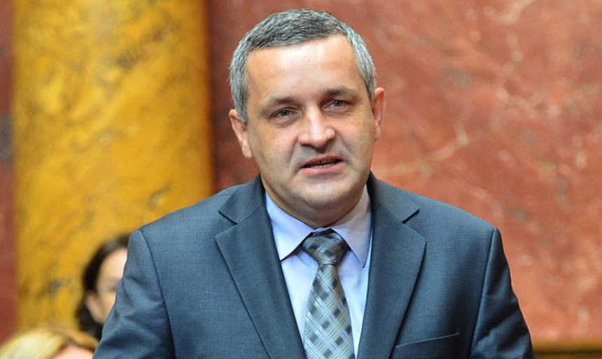 Lista SNSD, DNS i SP nije srpska