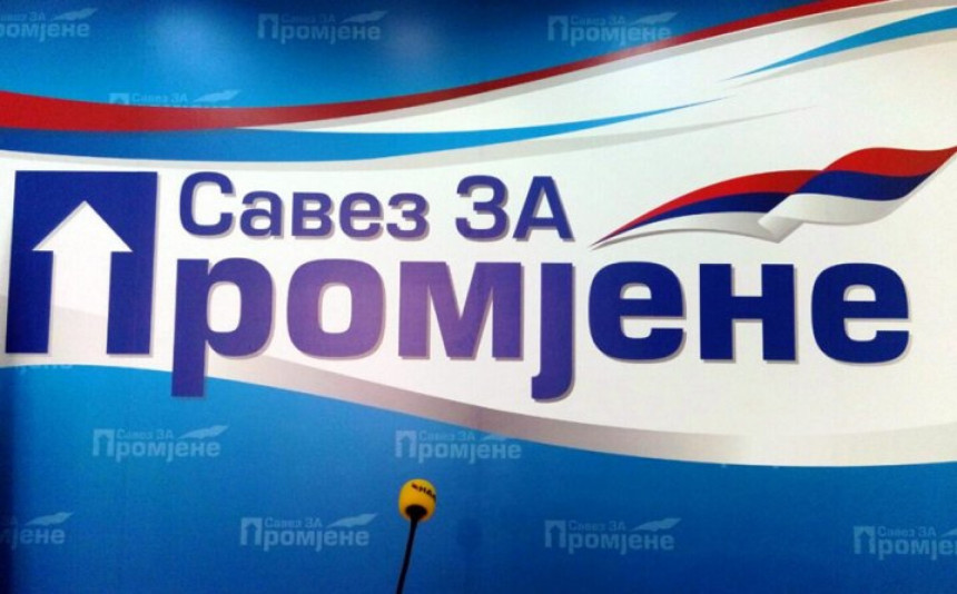 Dodik se poigrava sa životom i istinom