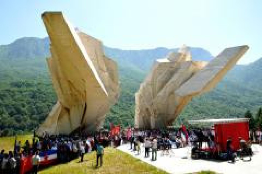 Različito i o bici na Sutjesci