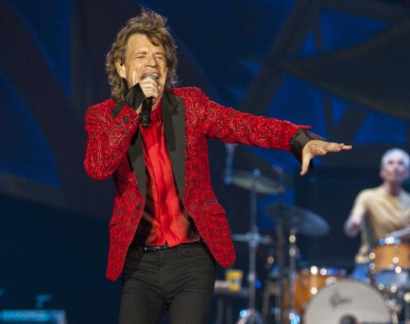 Mik Džeger će po osmi put postati otac