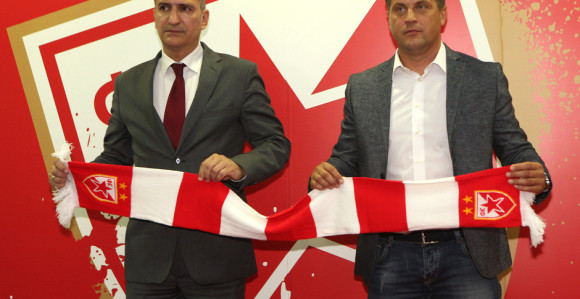 Поруке из Звезде: Рано је...