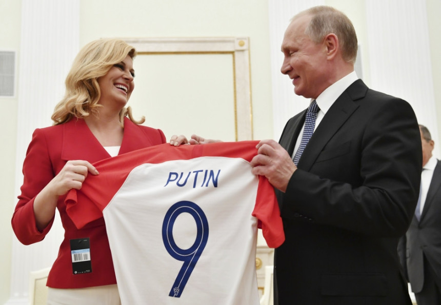 Kolinda u napadu, devetka Putinu