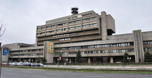 Dnevni avaz: Kome i zašto smetaju Srbi u BHRT!?