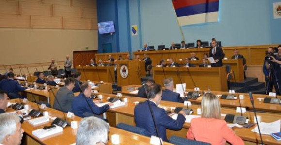 Zaduženja teška milijardu maraka