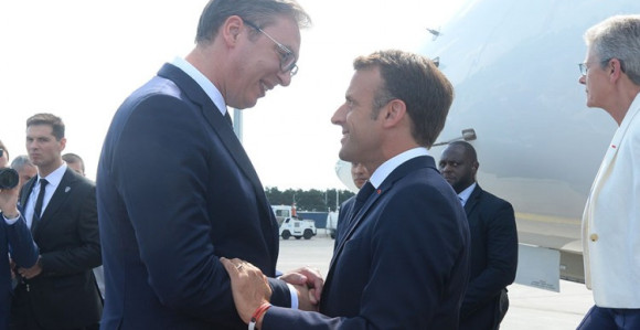 Vučić: ''Ne bismo uspeli bez vas''