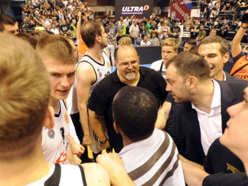 Partizanu ukinuta suspenzija!