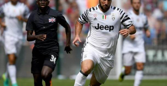Juventus poručio Iguainu: Ima da smršaš!