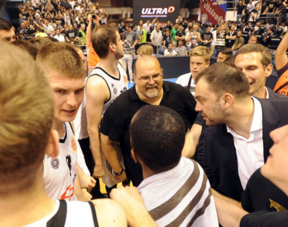 Partizanu ukinuta suspenzija!