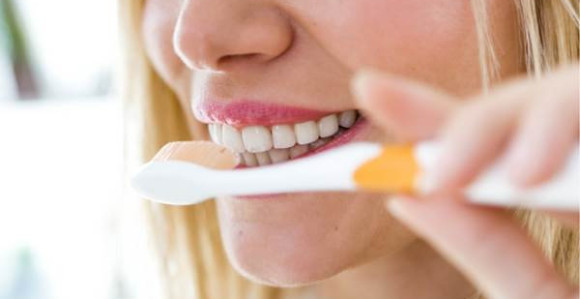 10 stvari koje nam se događaju ako ne peremo zube