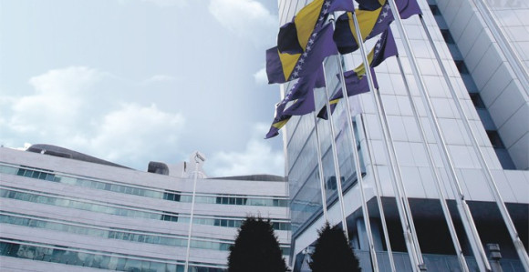 Za troškove puta 5.560.454 maraka