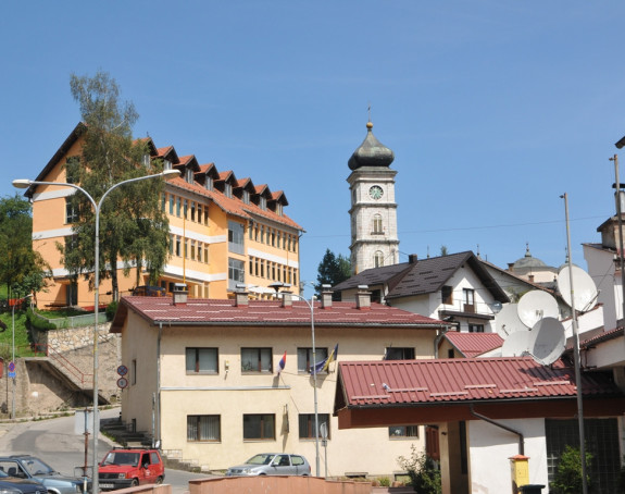 Vlada zaobilazi Čajniče 