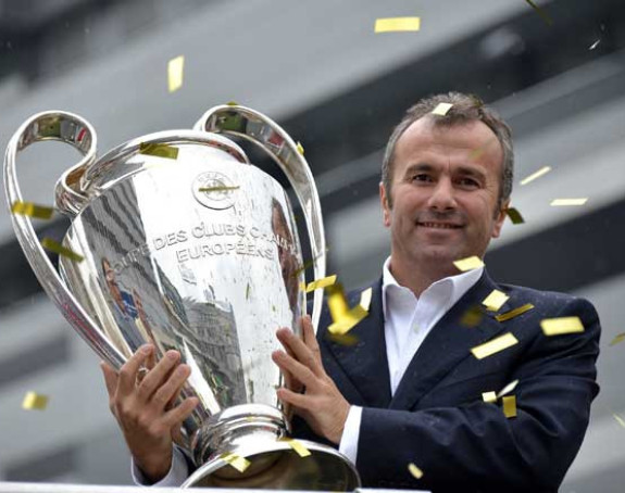 Pola veka Genija! Savićević iskreno: Plašim se da fudbal ne prođe kao Sirija!