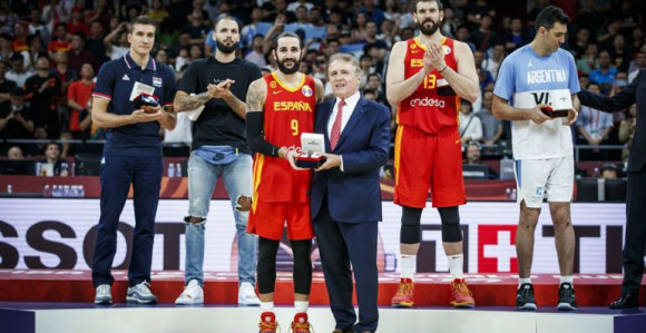 Heroj Španije, Riki Rubio...