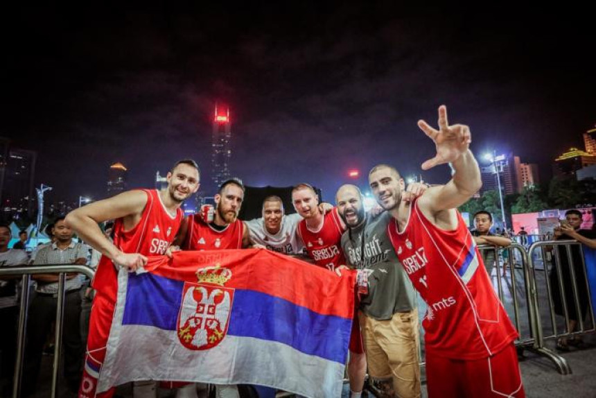 Amerikanci pali, Srbija je prvak svijeta!