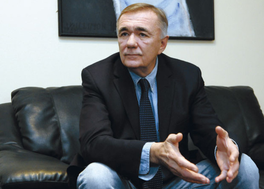 Srbi traže pravdu, a dobiju silu