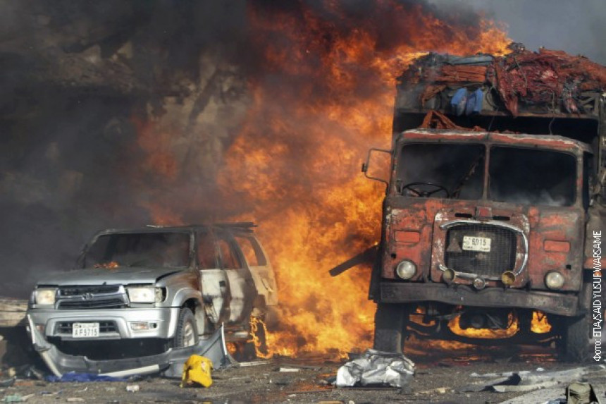 Бомбашки напад: Погинулих 189