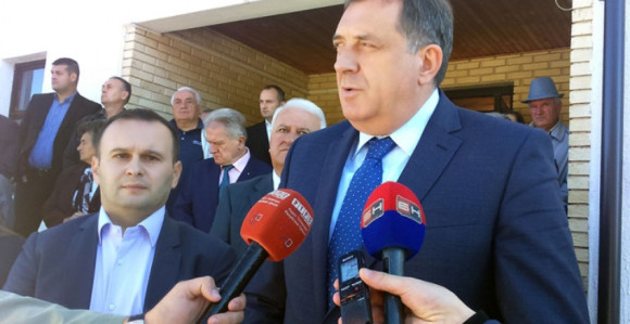 Dodik optužuje Gašanovića
