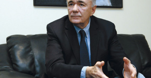 Srbi traže pravdu, a dobiju silu 