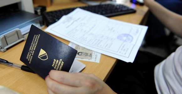 Bosanac ostavio poruku u pasošu