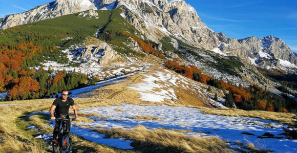 Maglić: Biciklima kroz prašumu