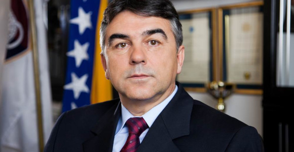 VSTS: Zvanična smjena Salihovića