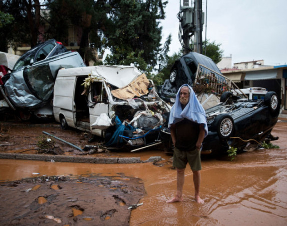 Poplave u Grčkoj: Stradalo 14 osoba