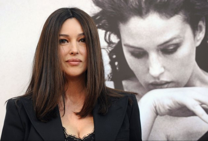 Monika Beluči postala plavuša